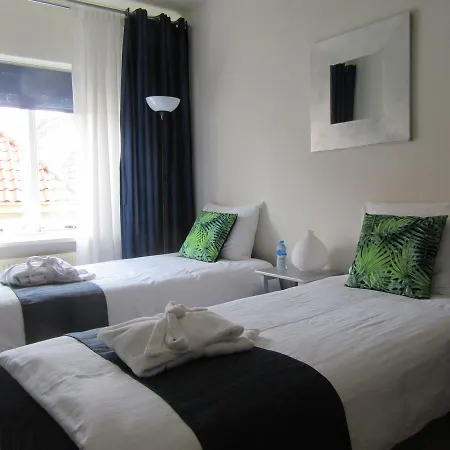 Bed & Breakfast Onder De Dekens