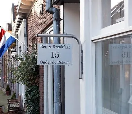 Bed & Breakfast Onder De Dekens *
